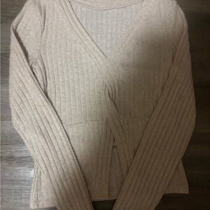 Women's Ribbed Knit Sweater - Beige